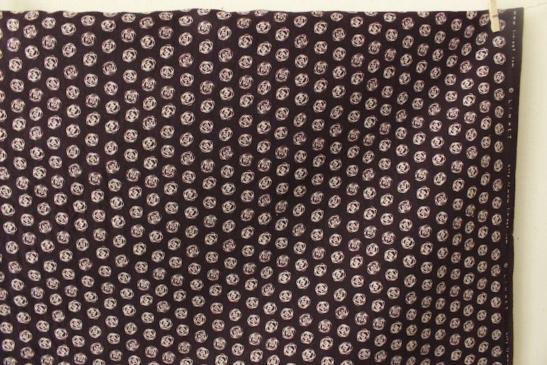 LINNETリネンプリント <br />
        ローズドット・マルベリー 